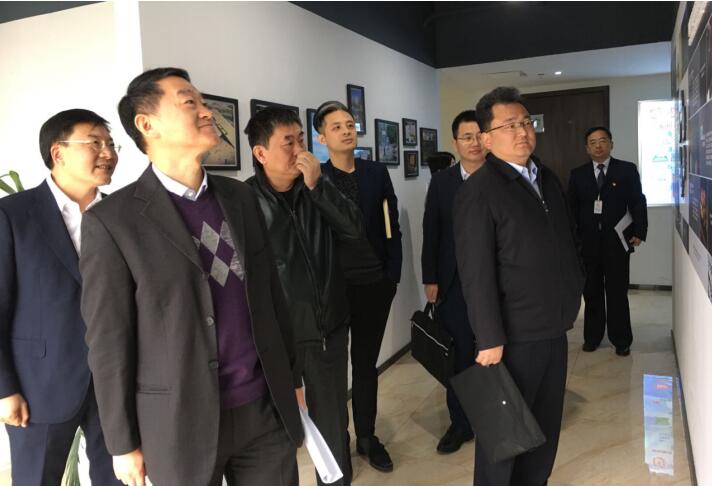 集团党委书记、董事长任丁率队调研云顶国际商贸工作