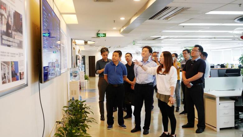 云顶国际集团与成都传媒集团签署战术合作和谈