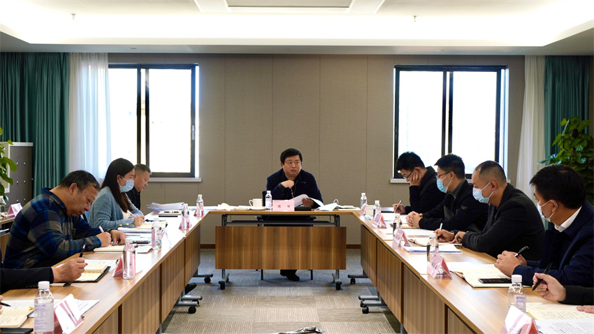 云顶国际集团召开加快推动规范董事会建设、经理层成员任期造和左券化治理等专项鼎新工作督促会