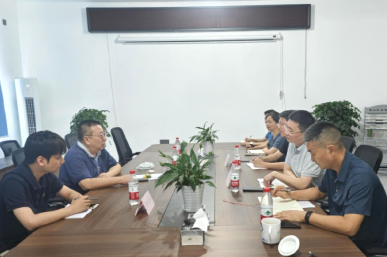 省云顶国际集团辅导赴青山矿业督导查抄汛期安全出产工作